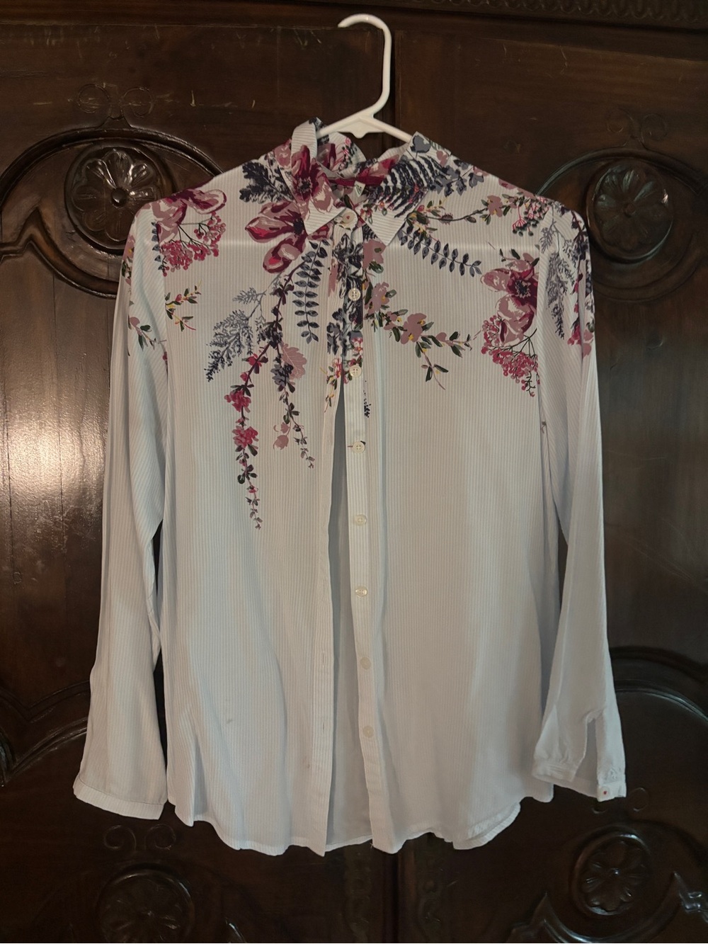 Joules Light Blue Button-Front Floral Tie-Neck Shirt